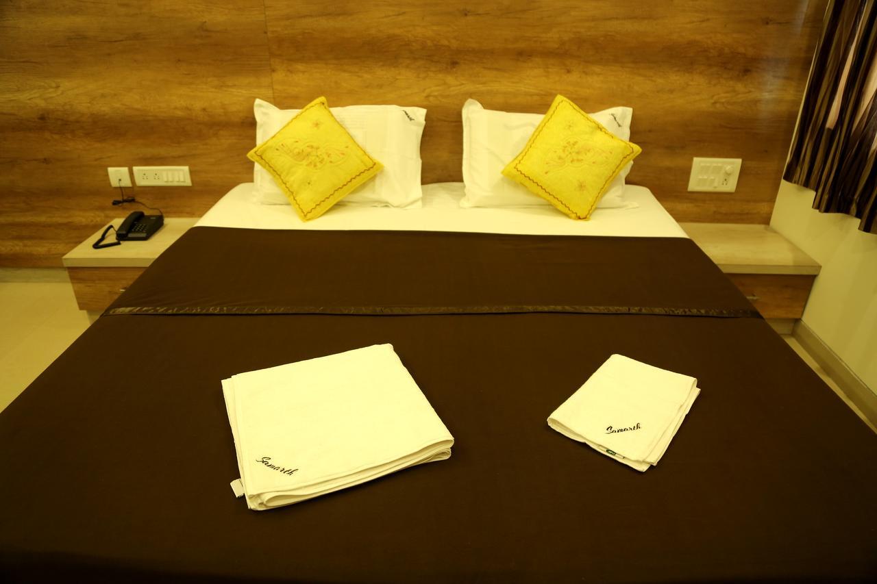 Samarth Residency Hotel Hospet Luaran gambar