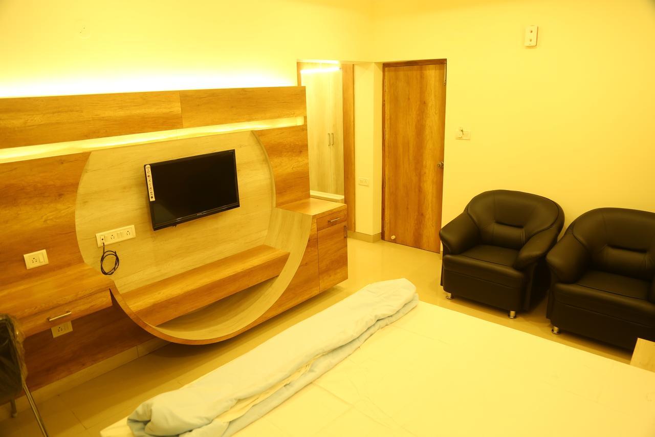 Samarth Residency Hotel Hospet Luaran gambar