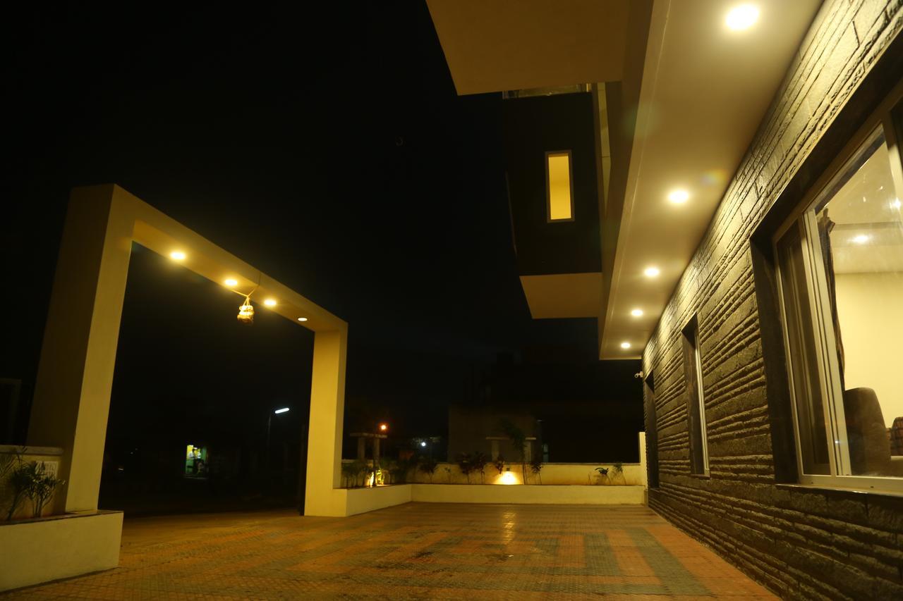 Samarth Residency Hotel Hospet Luaran gambar