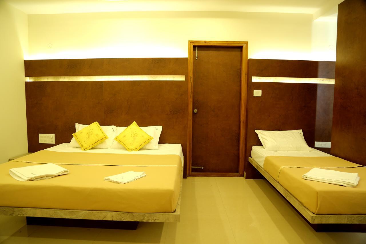 Samarth Residency Hotel Hospet Luaran gambar